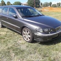 Ricambi Volvo V 70 2400 D5 Anno 2003