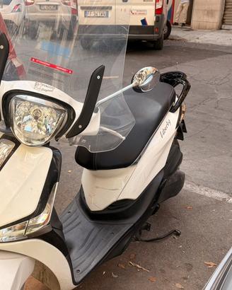 Piaggio Liberty 50 i-get Bianco