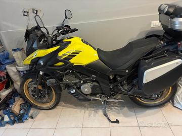 Suzuky DR 650 V-STROM  XT AA 2020  Km 12000