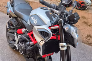 aprilia shiver 900 2017