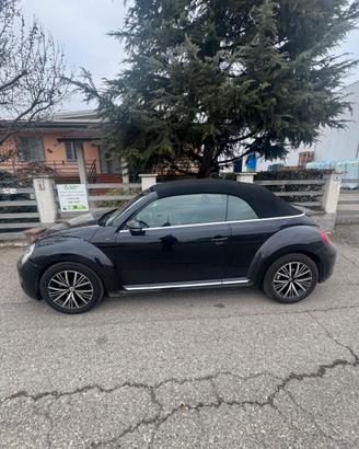 NEW BEETLE - MAGGIOLINO CABRIO 2.0 TDI