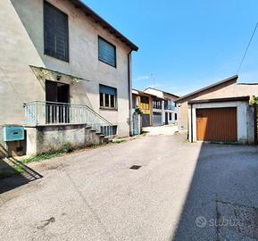 VILLA SINGOLA A MARCALLO CON CASONE