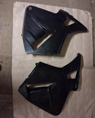 Carene honda cbr2004 regalati!