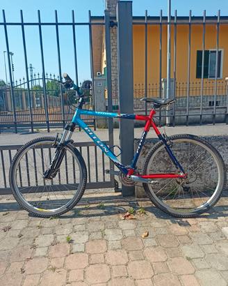 Bicicletta Piton ruote 26