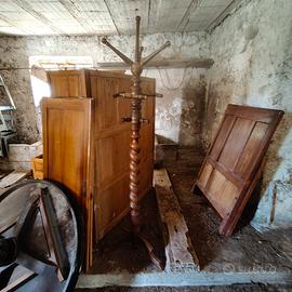 Appendiabili in legno