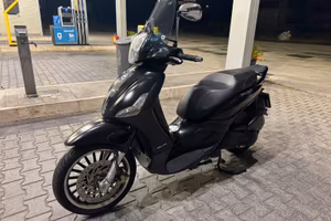 Piaggio Beverly 300 i.e  Police