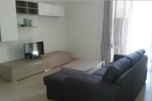 Luminoso appartamento arredato a Floridia