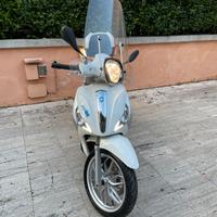 Piaggio Medley 125