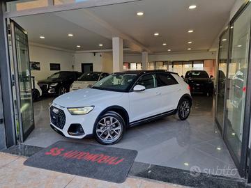 Audi A1 citycarver/allstreet 30 identity contrast