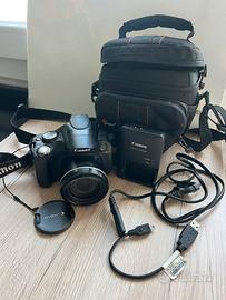 Canon PowerShot SX40 HS + accessori e borsa