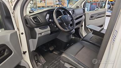 Citroen Jumpy XL allestimento EAT8 full optional