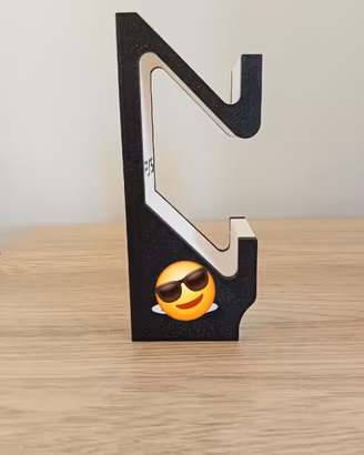 Supporto Controller  stampato in 3d  con loghi 