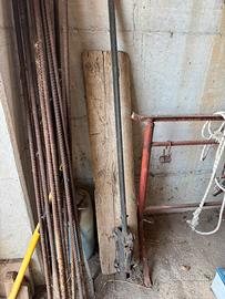 Trinchese per tondino, piega tondino