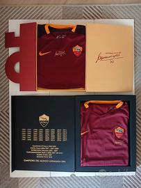 MAGLIA ROMA TOTTI SPECIAL EDITION 2015-16, 2016-17