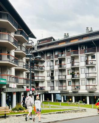 Bilocale rivisto,in stabile di pregio,BARDONECCHIA