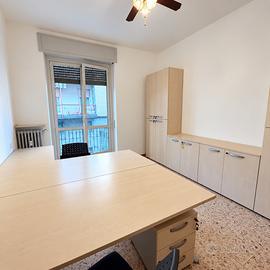 CORSICO Ufficio privato arredato  euro 500 mese