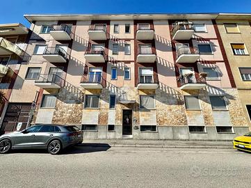 2 LOCALI A NOVARA