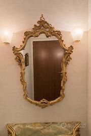 Consolle dorata con specchiera - stile rococó