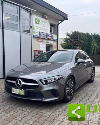 MERCEDES-BENZ A 200 Automatic 4Matic Sport