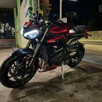 Triumph Street Triple 765 RS 2023