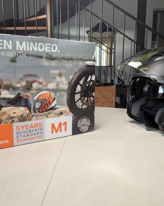 Casco Schuberth M1 con interfono