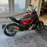 Ducati Diavel 1200 pari al nuovo