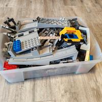 Lego duplo e pista per il treno 