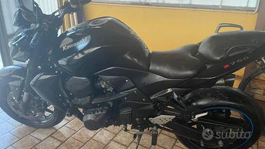 Kawasaky Z750