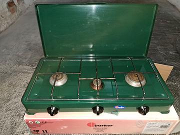 Fornello da campeggio a 3 fuochi.