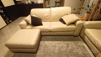 Divano vera pelle con pouf