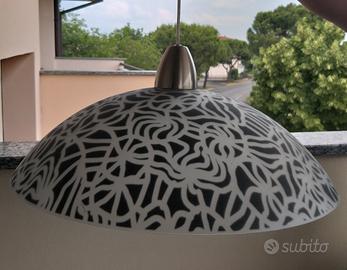 Lampadario a sospensione vetro bianco e nero