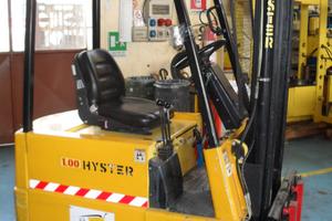 Carrello elavatore hyster da 10 ql