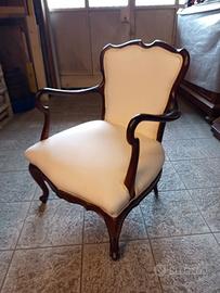 poltrona d epoca in noce