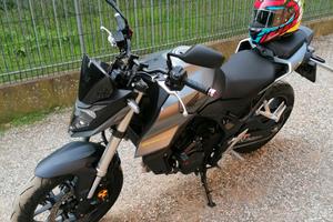 honda Hornet 750
