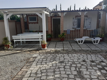 Casetta con giardino a Castellabate