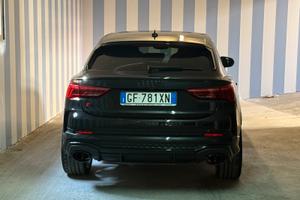 Audi RSQ3