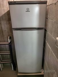 Frigorifero Indesit RAA 28S
