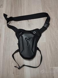 Marsupio a guscio nero