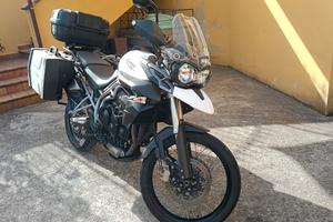 Triumph Tiger 800 XC