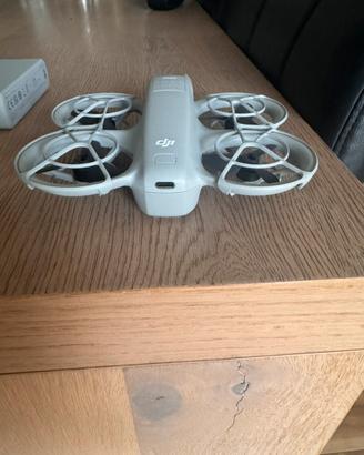Dji neo