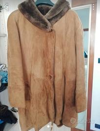 Montone in vera pelle e pelliccia by Alberto Monti