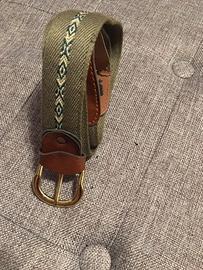 Cintura uomo in tessuto verde e cuoio