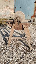 Antica Mola manuale