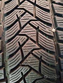 PNEUMATICI INVERNALI DUNLOP 225/50 R17 98H