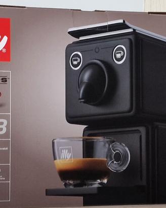 ILLY Macchina Caffè Espresso Capsule 0,8 lt 1400W 