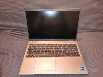 DELL Latitude 5520 i7 16GB RAM 500GB SSD 