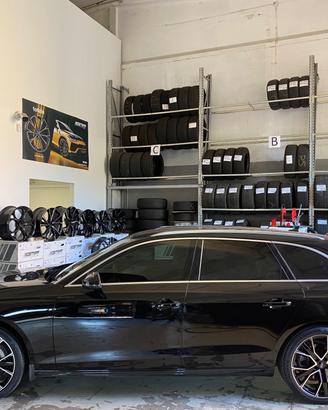 Cerchi NUOVI Audi A4 raggio 19 cod.98432