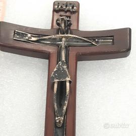 antico crocifisso stlizz in argento su legno noce 