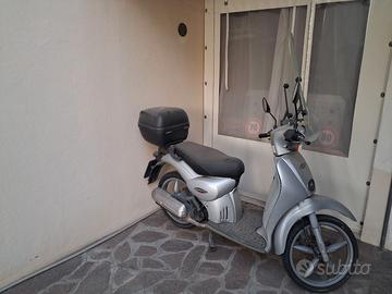 Aprilia Scarabeo 100