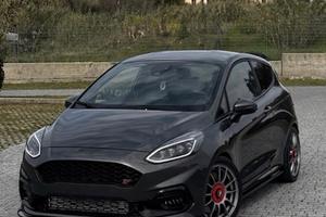 FORD FIESTA ST MK8